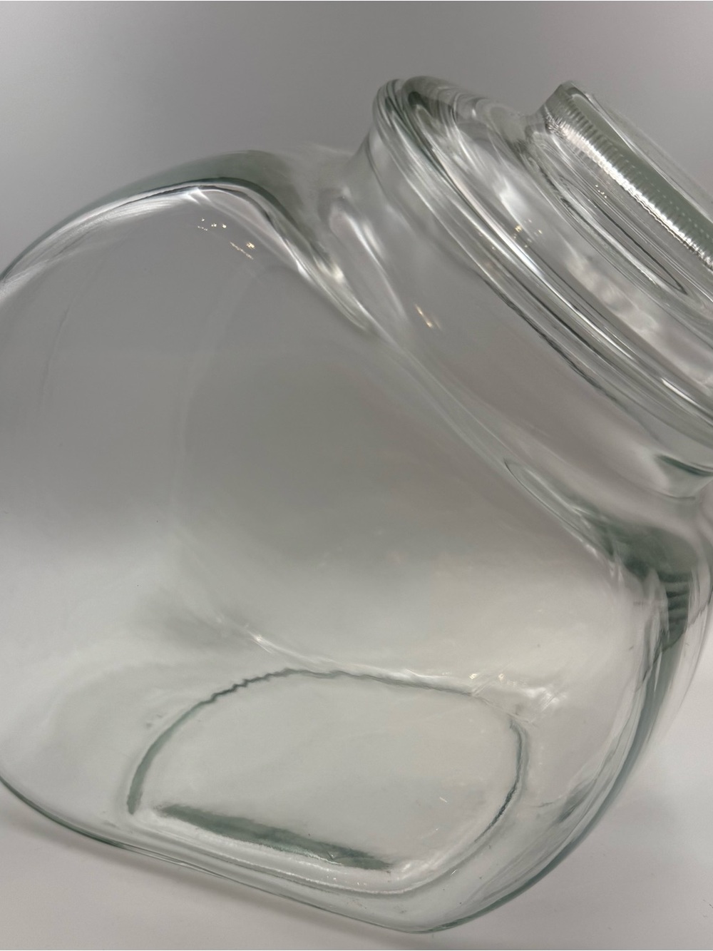 Vintage 1 Gallon Glass Penny
Candy Jar General Store
Slanted Display w Lid